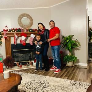 Meet your Posher, Claudia